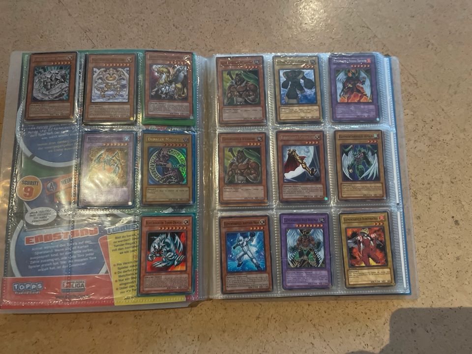 Diverse Yugioh Karten in Bad Laasphe