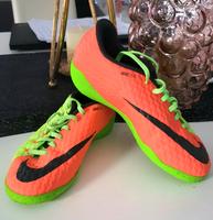 Nike Hallen/Sportschuhe *Gr. 37,5* Hessen - Eschwege Vorschau