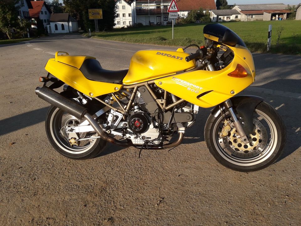 900 Super Sport Desmo, Nuda od. Carenata - Sport Oldtimer in Memmingen