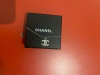 Original CHANEL Silber Kette mit dem CHANEL Logo Friedrichshain-Kreuzberg - Kreuzberg Vorschau