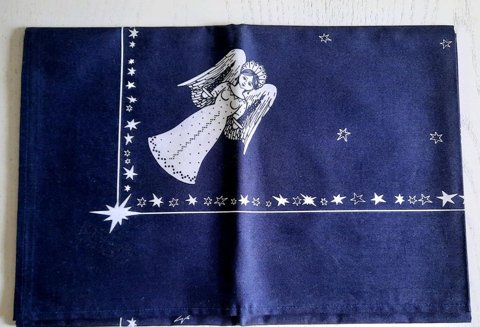 Tischdecke Textilkunst Buergel dunkelblau 78×78 cm in Schwerin