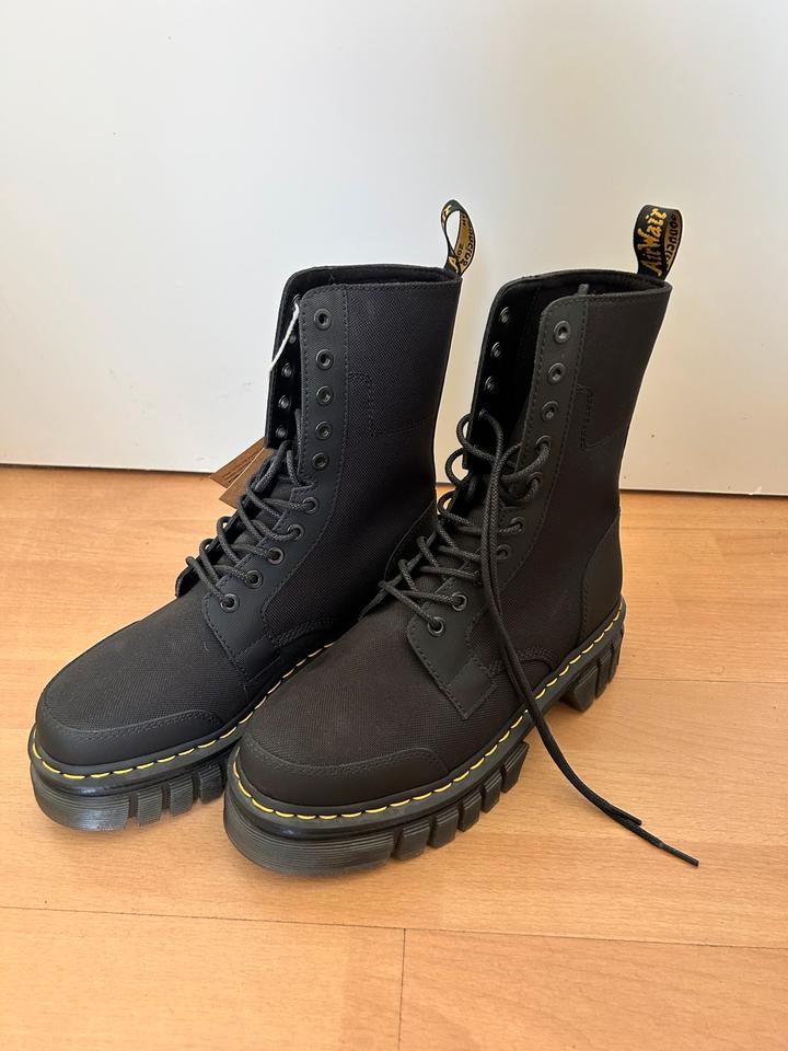 Dr. Martens AUDRICK 10-Loch Extra Tough Nylon Plateaustiefel in Lohr (Main)