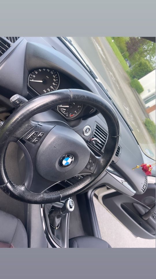 BMW 1er weiß in Limburg