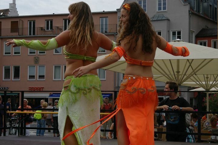 Duo Bauchtanz Kostüm Gr. 38 Orange 6 teilig  Bauchtanzkostüm in Augsburg