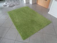 Biete einen neuwertigen Teppich 133 x 195 cm in der Farbe grün an Baden-Württemberg - Ulm Vorschau