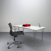 Minimalistischer Ess- & Schreibtisch, Fritz Hansen, Arne Jacobsen Nürnberg (Mittelfr) - Mitte Vorschau