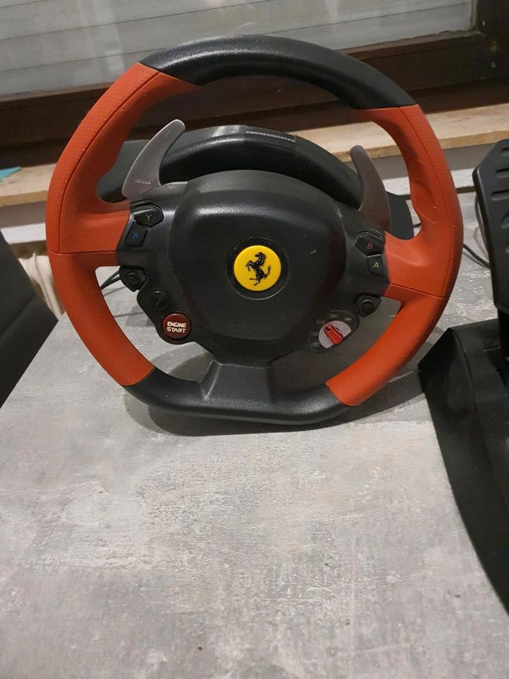 Ferrari 458 Wheel Thrustmaster in Bornheim