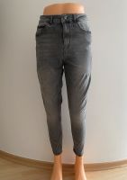 Stretch  Jeans in grau von Zara, Größe 40 Berlin - Mitte Vorschau