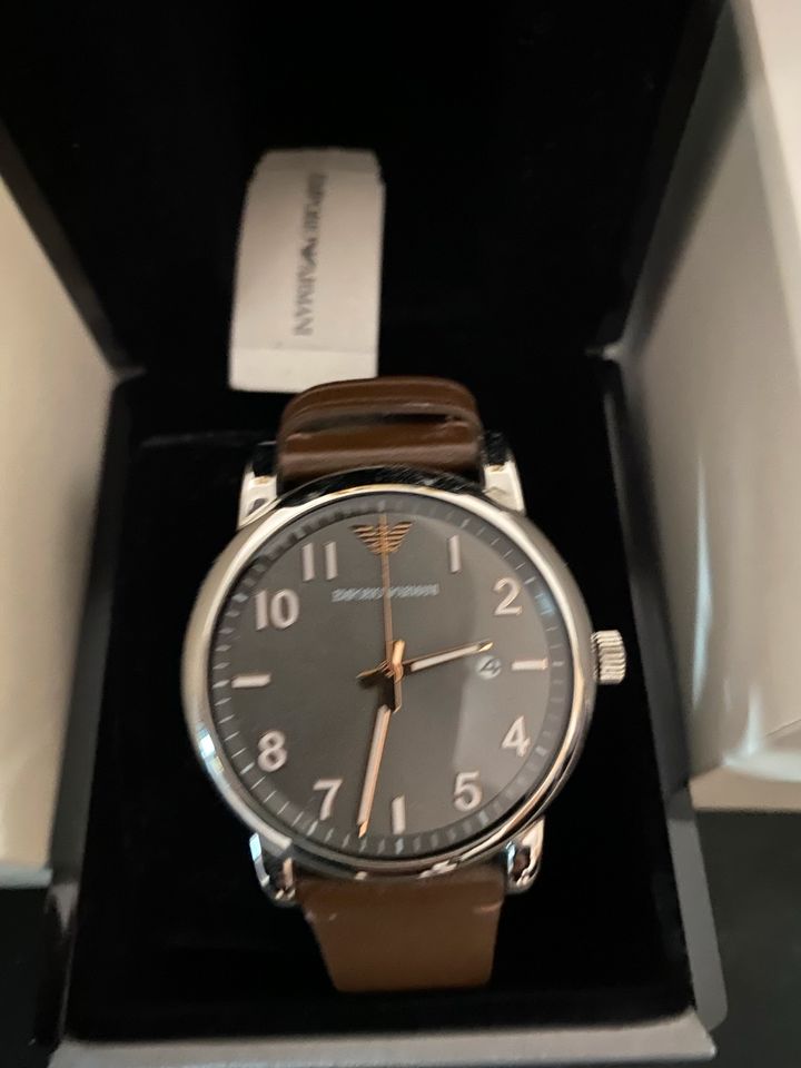 Emporio Armani Herren Uhr neuwertig in Hallstadt