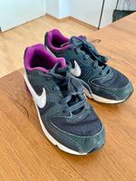 NIKE AIR MAX COMMAND SNEAKER GR 35 Frankfurt am Main - Bockenheim Vorschau