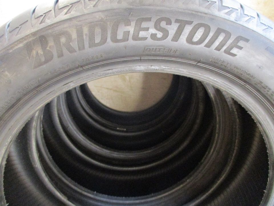 4 Sommerreifen Bridgestone Turanza  225/50 R18  99W in Buschvitz