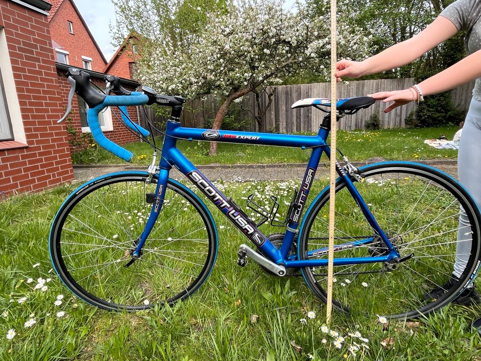 Rennrad Scott USA in Isenbüttel