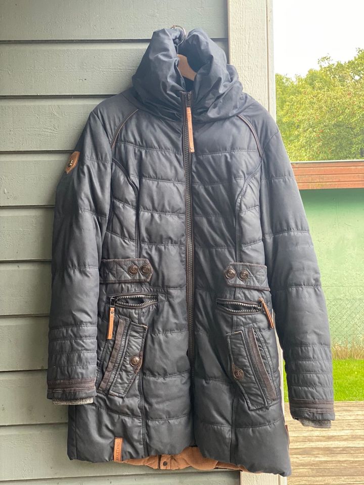 Naketano Winterjacke Knastrologin XL dunkelblau, neuwertig in Harburg -  Hamburg Eißendorf | eBay Kleinanzeigen ist jetzt Kleinanzeigen