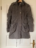 Jacke Mantel C&A grau Kapuze XS Friedrichshain-Kreuzberg - Friedrichshain Vorschau