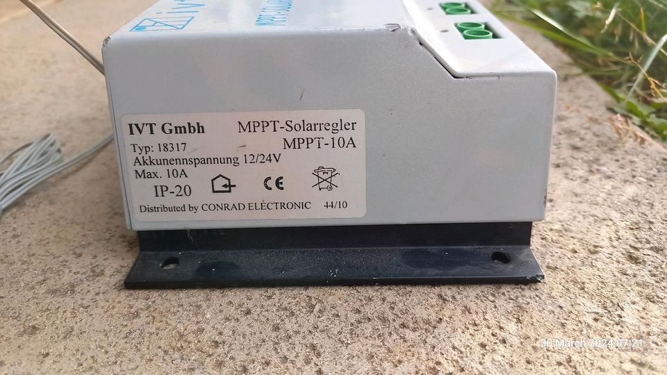 IVT MPPT Solarladeregler 12V 24V 10A in Altenriet