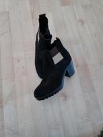 Tommy Highheels Nur Selbstabholer/Barzahler!!! Hessen - Offenbach Vorschau