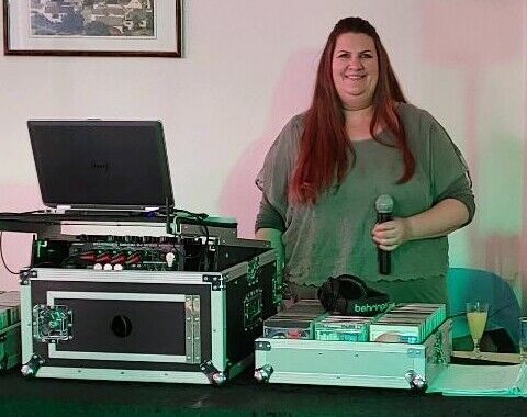 Sängerin, Duo mit DJ , Mobildisko Hochzeit, Geburtstag, Feiern in Trebur