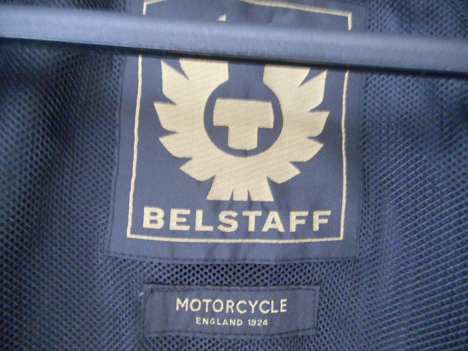 Belstaff Motorradjacke Greenstreet Militärgrün Gr. XXL (54) in Wittbek