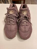 Nike air Huarache lila Saarland - Schwalbach Vorschau