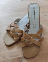 Pantoletten Sandalen Sandaletten Damen Leder Gr. 39 Beige Schuhe Nordrhein-Westfalen - Brühl Vorschau