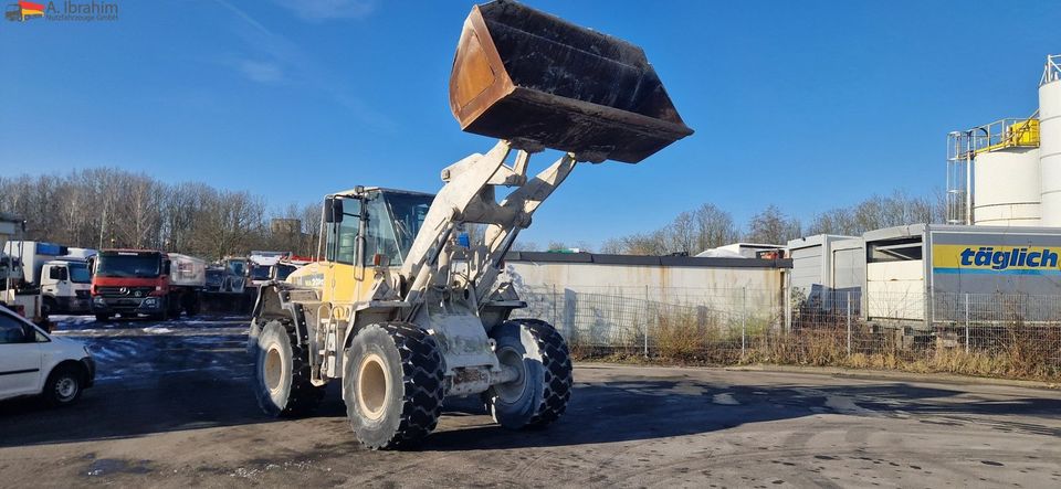 Komatsu WA 200 technisch ok. technische Wartung beim Kom in Ennigerloh