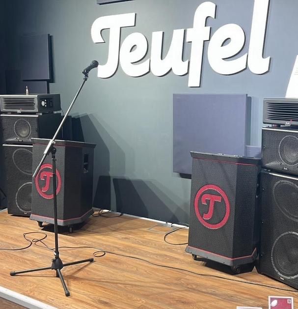 Teufel Rockstar Box plus Equipment zu vermieten in Eisenberg