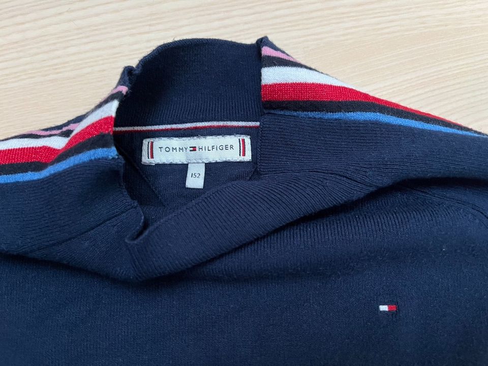 Tommy Hilfiger Pullover für Mädchen Gr. 152 in Tutzing