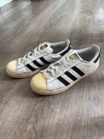 Adidas Superstar Gr. 40 2/3 Hessen - Kriftel Vorschau