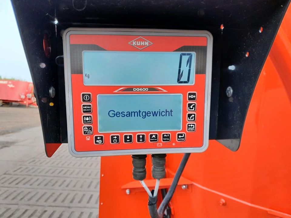 Futtermischwagen neu Kuhn DS 6.1 in Westerstede