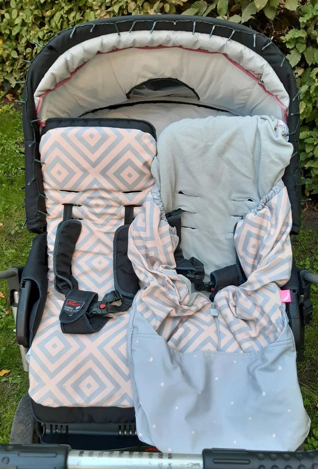 Buggy Fußsack Kinderwagenauflage Motherhood in Berlin