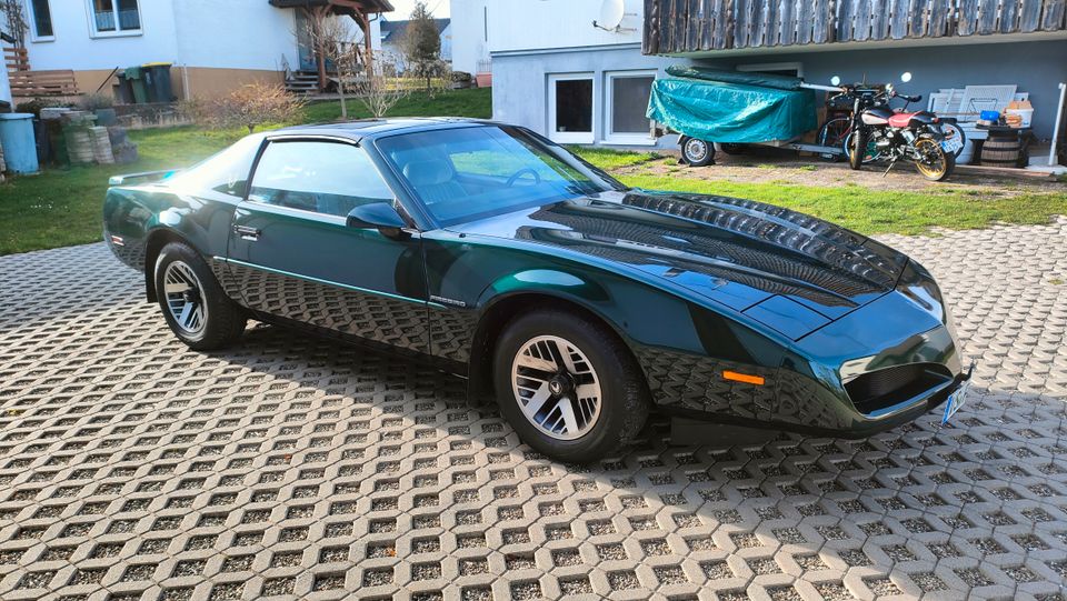 Pontiac Firebird 1991, Note 1- mit Orig. 11.330KM, TOP Zustand in Donaueschingen