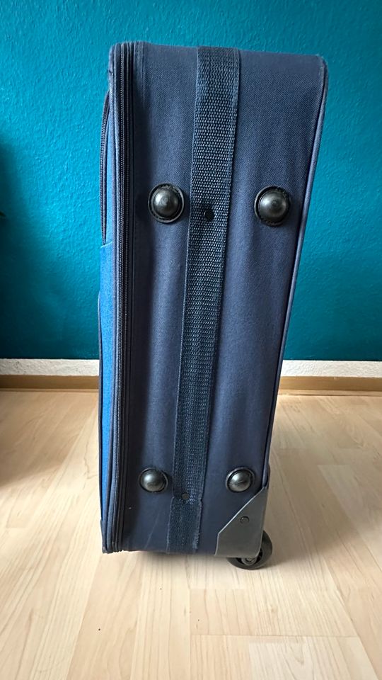 Saxoline Koffer 60x40x20 mit zwei Rollen in Gundelfingen