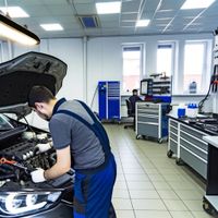 Kfz Auto Reparatur & Mechaniker - wir reparieren Ihr Fahrzeug! Düsseldorf - Unterbilk Vorschau