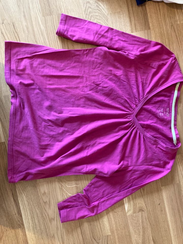 Rosa Shirt von esmara in Schönberg