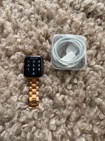 Apple Watch SE 40mm Smartwatch rosegold Fitnesstracker Armband Berlin - Hohenschönhausen Vorschau