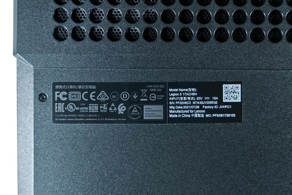 Lenovo Legion 5 17ACH RTX 3060 AMD Ryzen 7 5800H 16 GB RAM 512 GB in Bayreuth