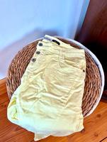 NEU Sommer stoff Hose von Please in hell gelb Gr. S Dresden - Schönfeld-Weißig Vorschau