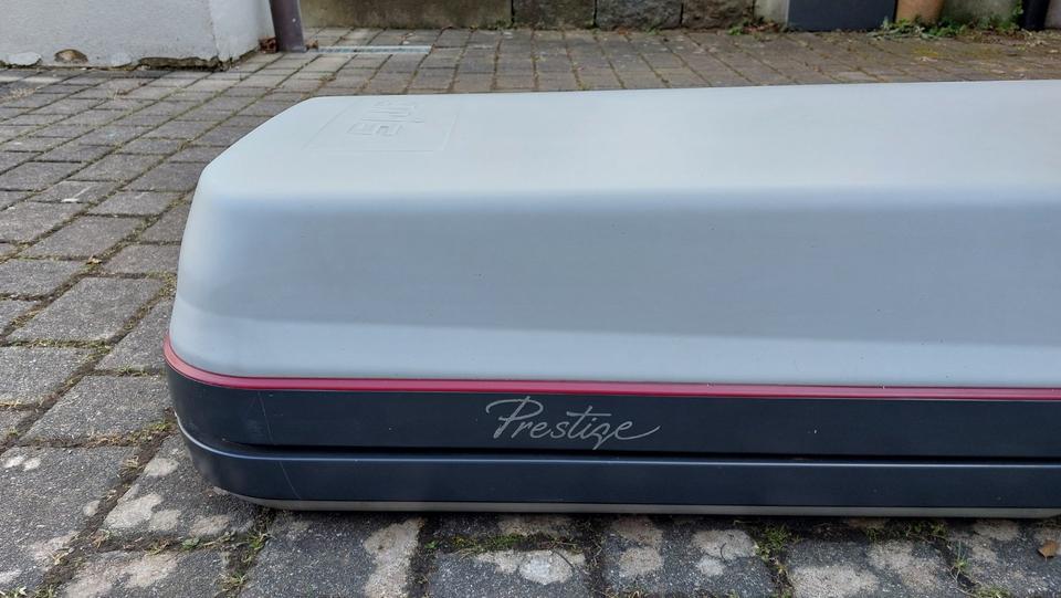 Dachgrundträger mit DACHGEPÄCKBOX ORIS PRESTIGE+Skiträger in Ravensburg