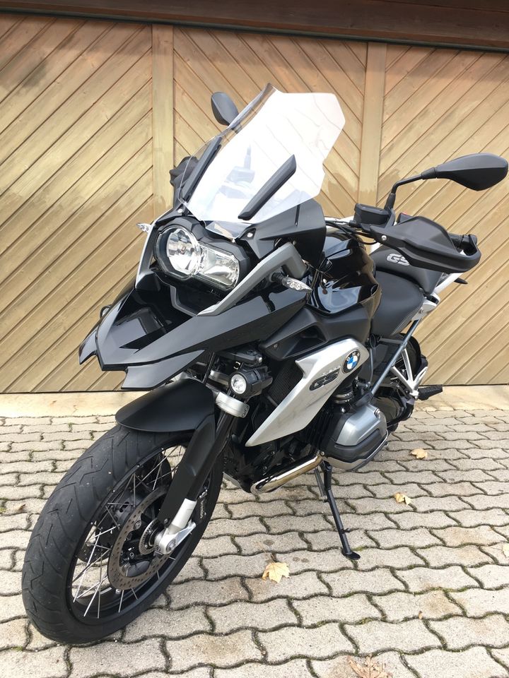 BMW R 1200 GS, Triple black, 2x neue Reifen, Kurven ABS in Parsdorf