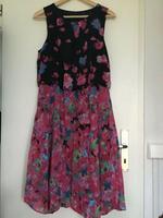 Neu Fit&Flare Kleid C&A Yessica Gr. 40 Chiffon Blumenprint Berlin - Hohenschönhausen Vorschau