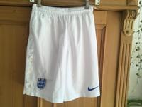 NIKE Shorts Sporthose weiß englisch Nationalmannschaft XL 158-170 Bayern - Wendelstein Vorschau