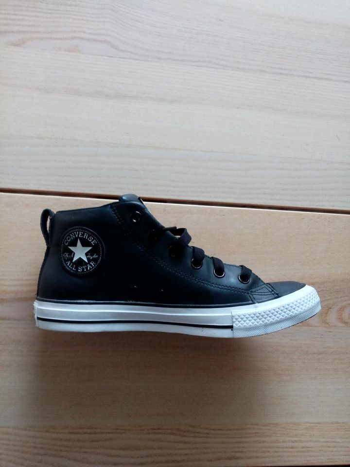 Converse Chucks 40 Leder in Bielefeld