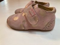 Living Kitzbühel Schuhe rosa mit goldenen Punkten Leder Größe 24 Nordrhein-Westfalen - Dormagen Vorschau