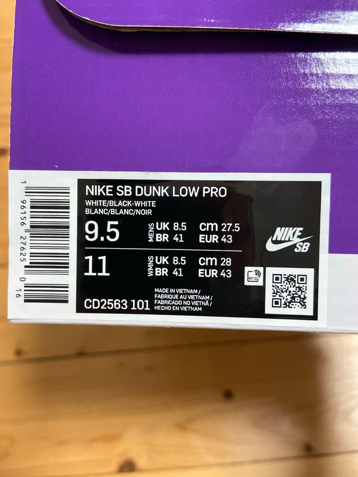 Nike SB Dunk Low Pro 43 in Lauterbach (Hessen)
