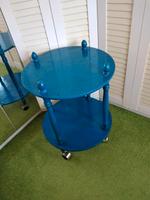 Teewagen, Beistelltisch in blau, 60 x 45 cm auf Rollen. Berlin - Lichtenberg Vorschau