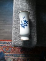 Meissen Porzellan Vase mit Goldrand Hessen - Staufenberg Vorschau