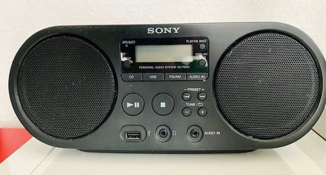 ZS-PS50 schwarz Radiorekorder mit CD-Spieler & USB; tragbar ⭐️⭐️ in Hamburg