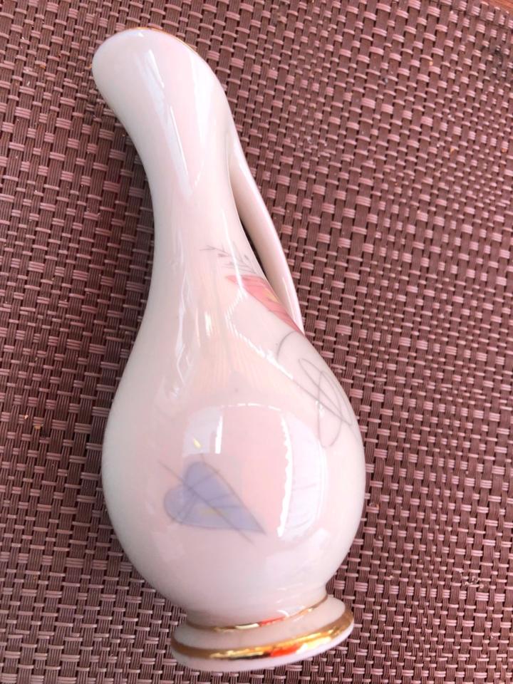 Vintage 50/60 er Jahre kleine Porzellan Vase beige Blätter in Gau-Algesheim