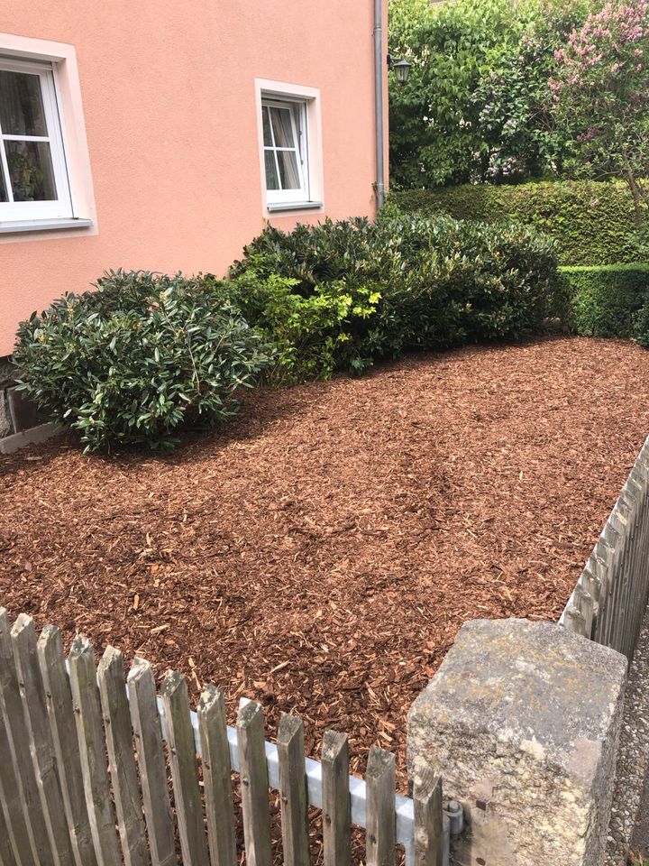 Sanierungen-Steinreinigung-Dachreinigung-Gartenarbeit in Zirndorf