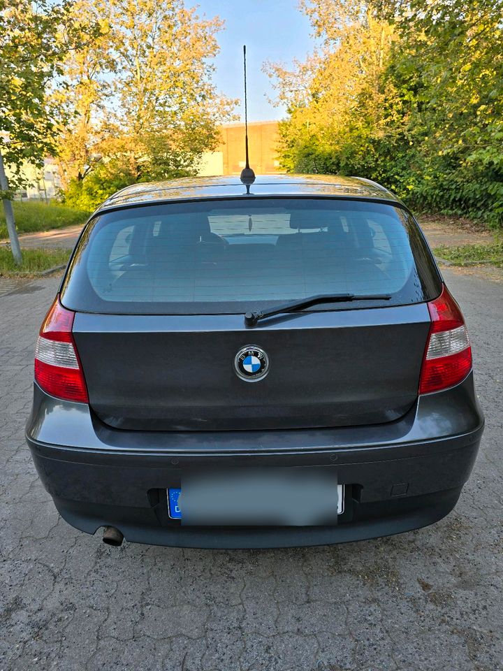 Zu verkaufen BMW e87 Neue TÜV in Berlin